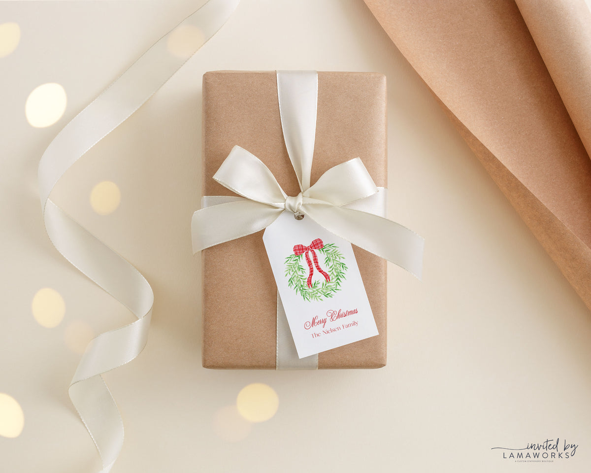 Red Plaid Bow Wreath Gift Tag